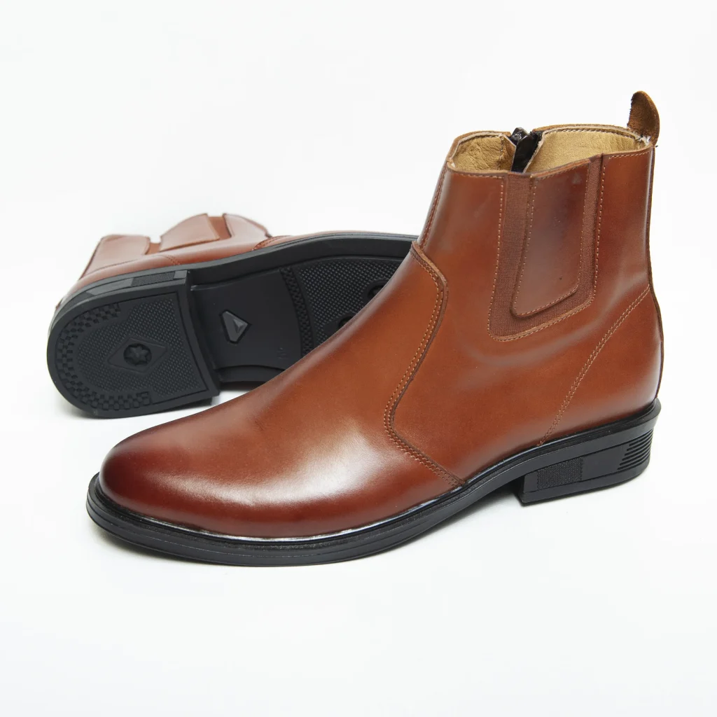 classic-leather-boot