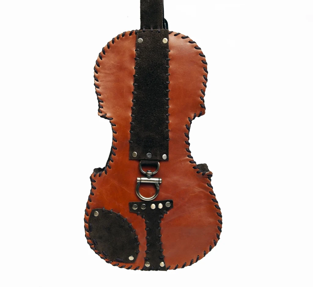 ویولون قهوه ای